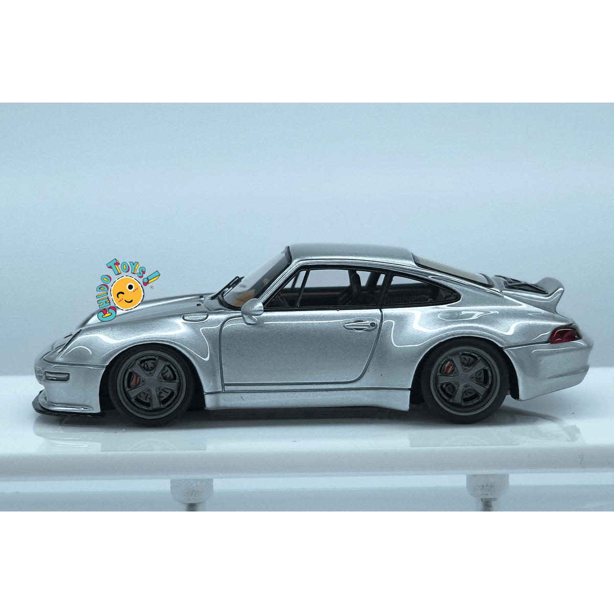 MY64 Porsche 911 Gunther Werks 993 1:64 Plata Cromada con Capelo - Chido Toys