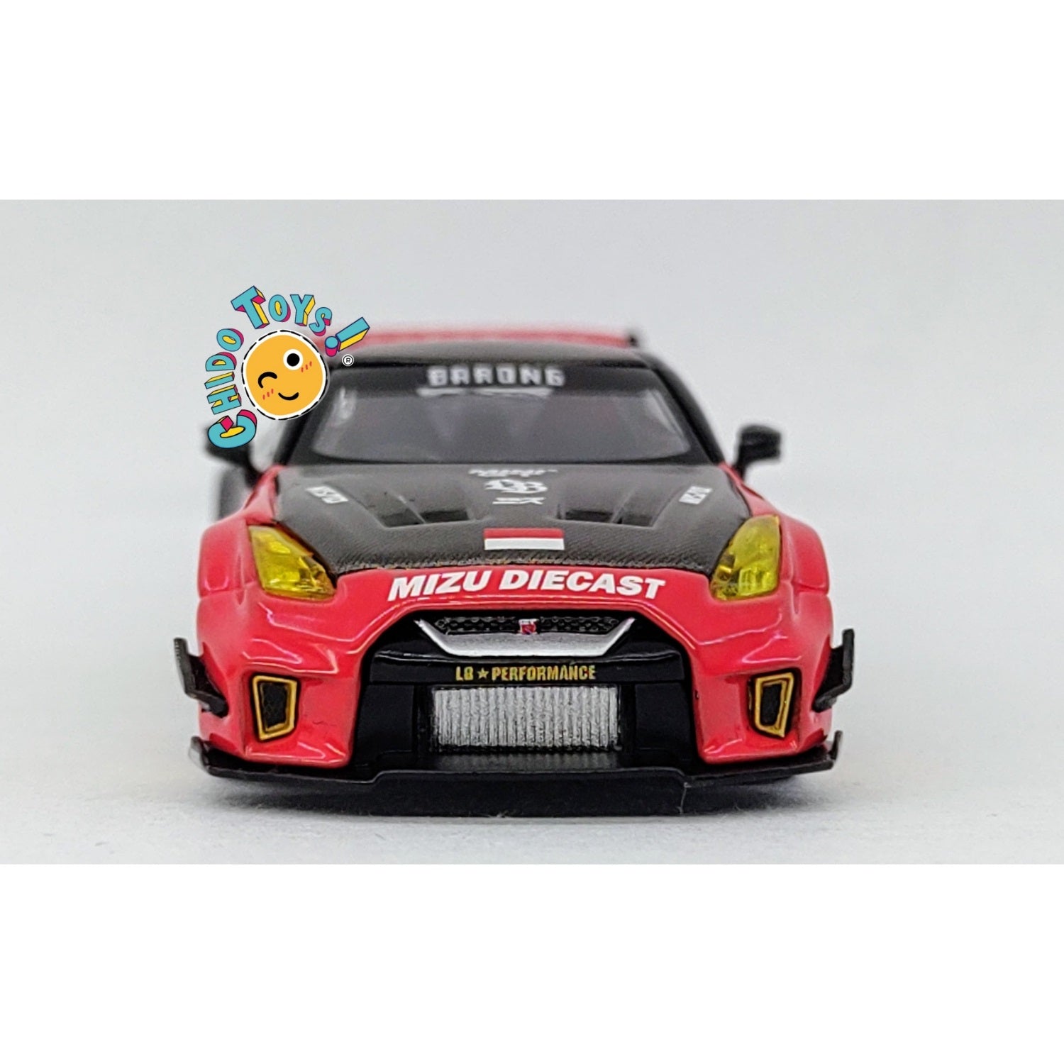 Nissan GTR R35 GT - RR LB - Silhouette Works GT “Barong” 1:64 – Fusión de Cultura y Potencia - Chido Toys