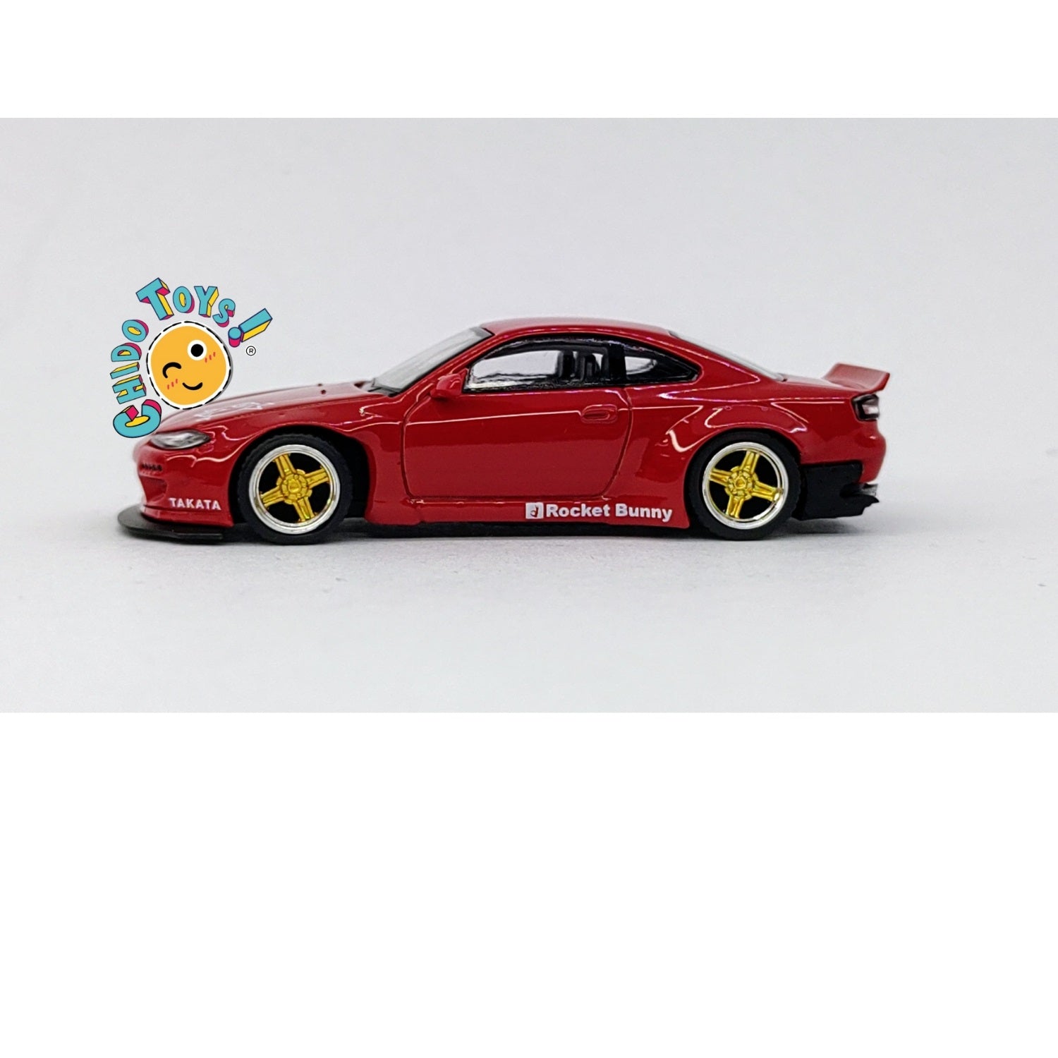 Nissan Silvia (S15) Rocket Bunny 1:64 – Un Ícono de Estilo y Rendimiento - Chido Toys