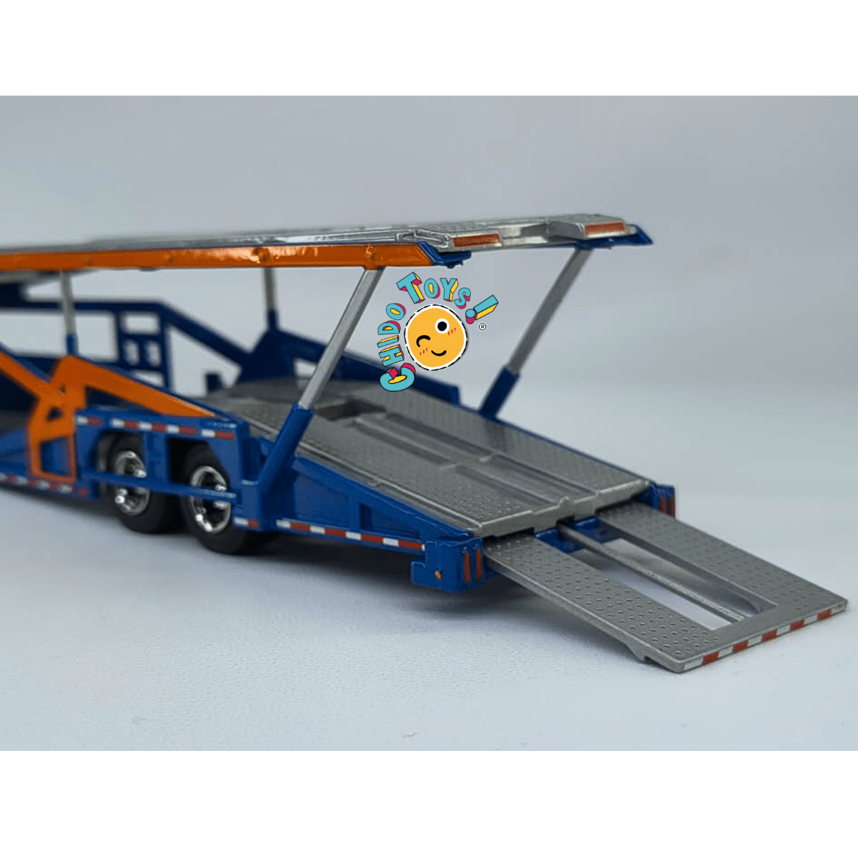 Peterbilt 579 con Car Carrier Hot Wheels – Iconic Replicas 1:64 - Chido Toys