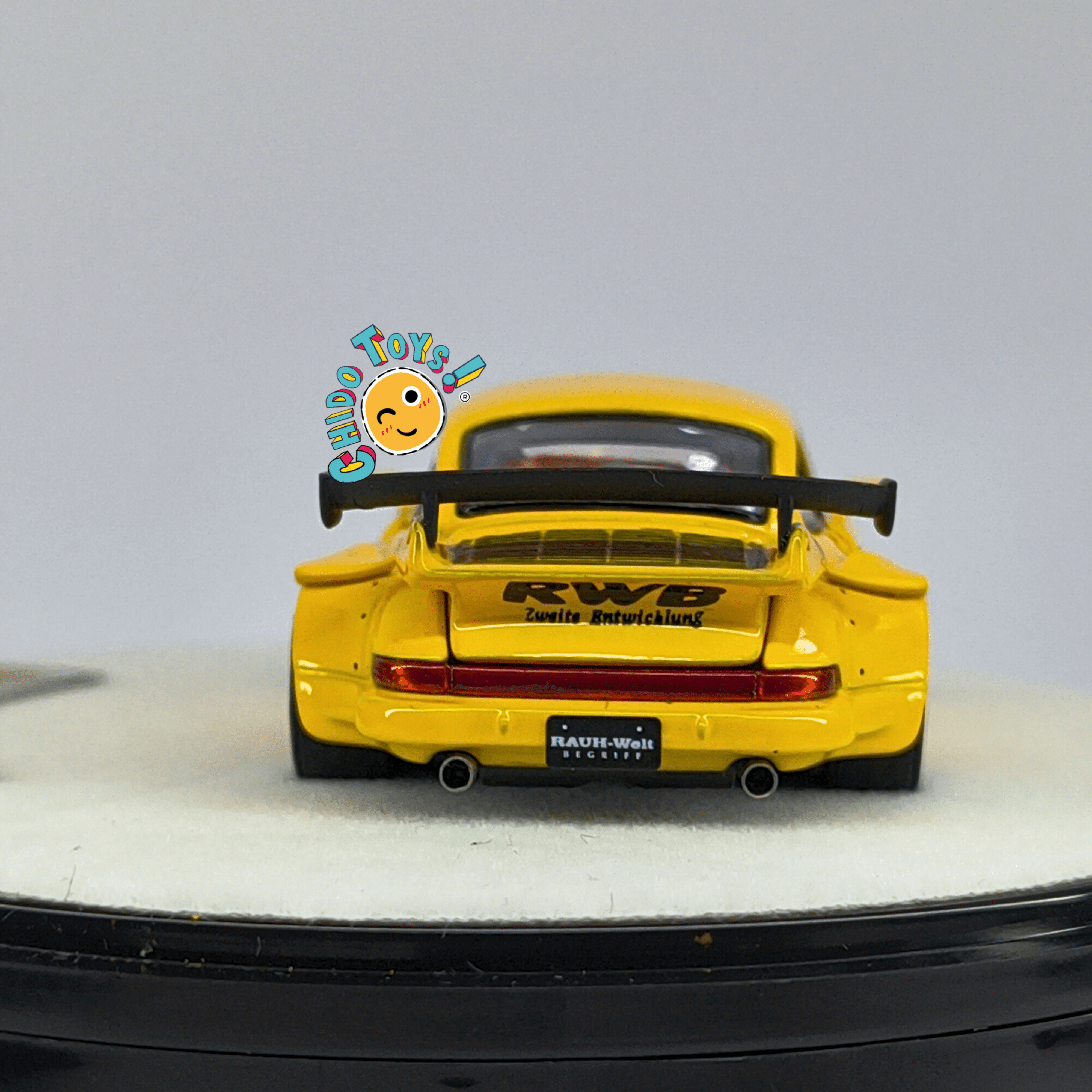 PGM Porsche RWB 993 Hinata TMCS 2025 1:64 edición limitada - Chido Toys