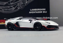 Cargar imagen en el visor de la galería, Auto a escala marca Hung Hing Toys (HH Toys), Modelo Lamborghini Aventador SVJ
