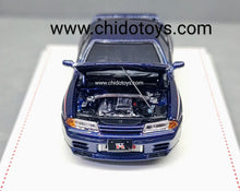 Cargar imagen en el visor de la galería, Auto a escala marca Focal Horizon R32 Blue con apertura de cofre
