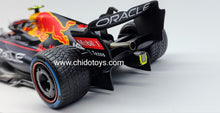 Cargar imagen en el visor de la galería, Auto a escala marca Mini Champs, Modelo RB18, Sergio Checo Pérez, GP Monaco 2022
