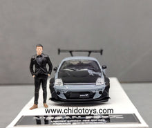 Cargar imagen en el visor de la galería, Auto a escala marca Mini Station, Modelo Nissan 350Z F&amp;F
