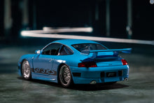 Cargar imagen en el visor de la galería, Auto a escala marca Jada, Modelo Brian&#39;s Porsche 911 (996.2) GT3 RS
