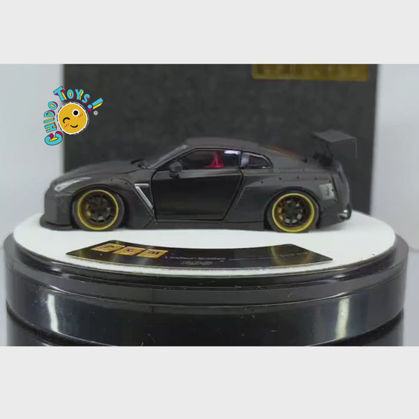 PGM Nissan GT-R R35 Rocket Bunny Negro 1:64 Edición Limitada