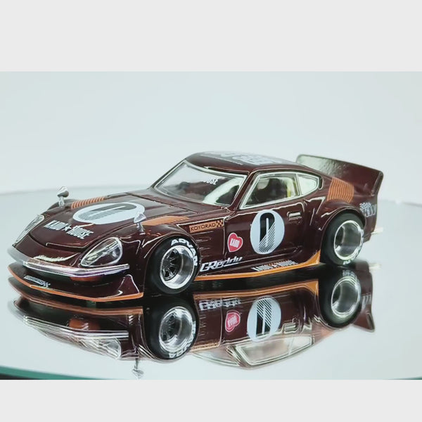 Kaido #023 House Fairlady Z 1971 1:64 café metálico, cofre móvil
