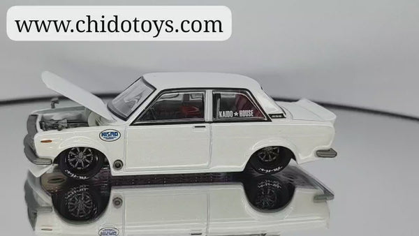 Auto a escala marca Kaido House Modelo Datsun 510 Street Nismo V2