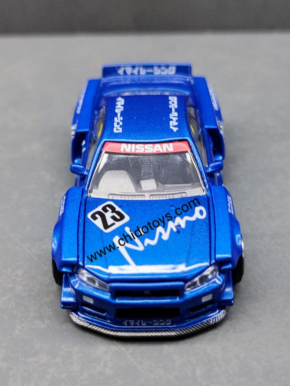 Skyline GT - R (R34) Nismo #055, Kaido House 1/64. Detalles que Impresionan - Chido Toys