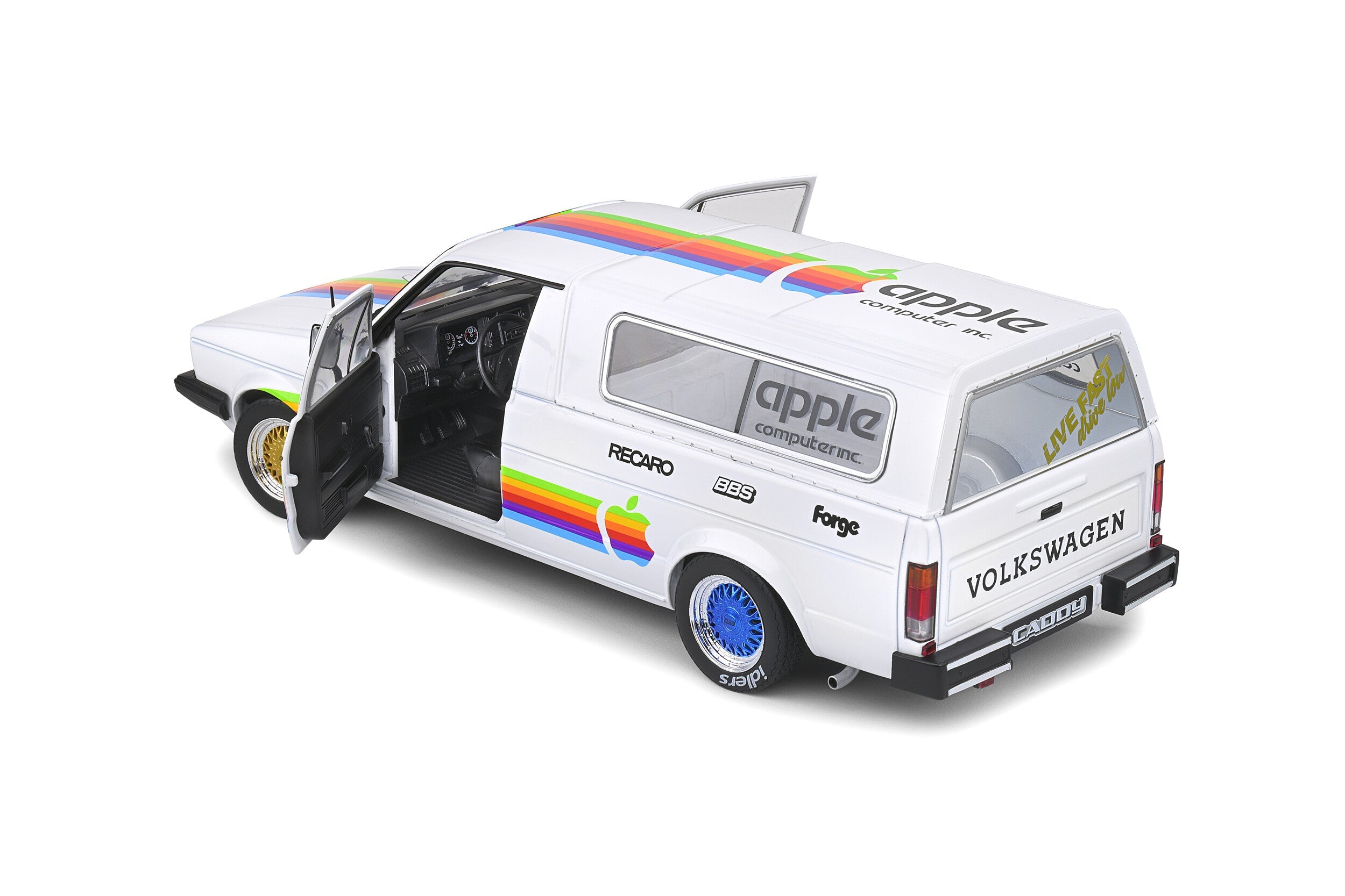 Solido Volkswagen Caddy MK1 Apple Computer Custom 1982 1:18 puertas abatibles - Chido Toys