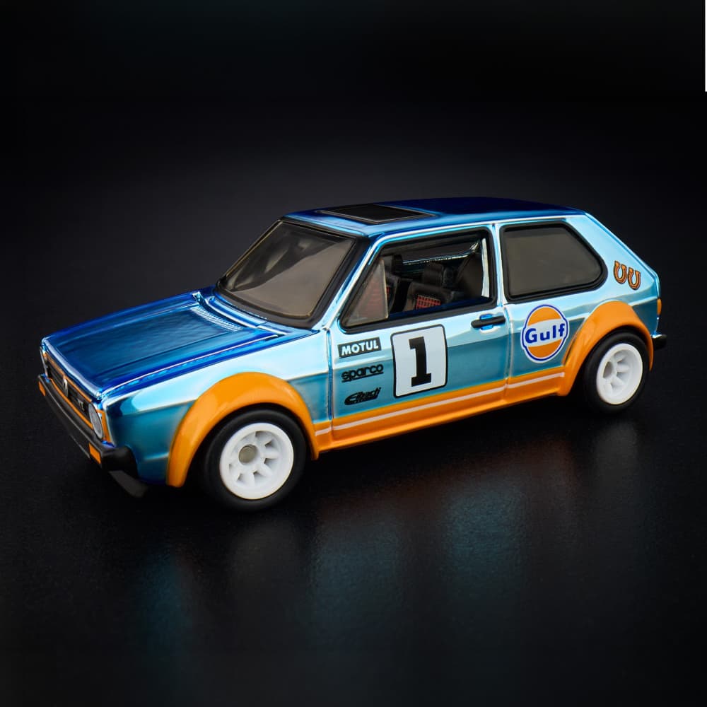 Hot Wheels RLC 1976 Volkswagen Golf MK1 GTI Gulf 1:64 con cofre abatible