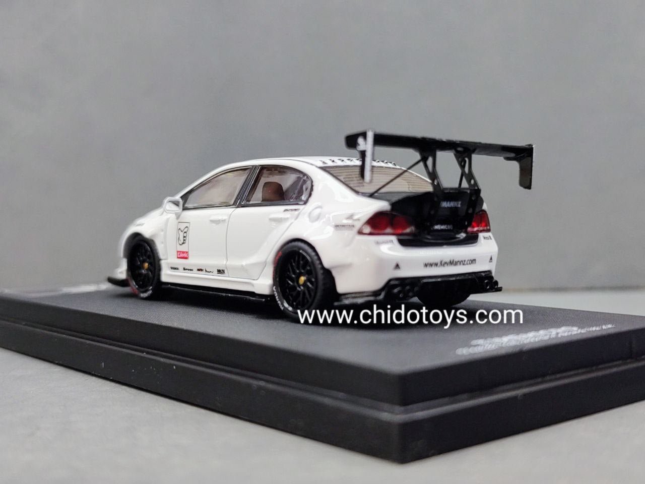Time Micro Honda Civic Widebody Blanco 1:64 con Capelo - Chido Toys
