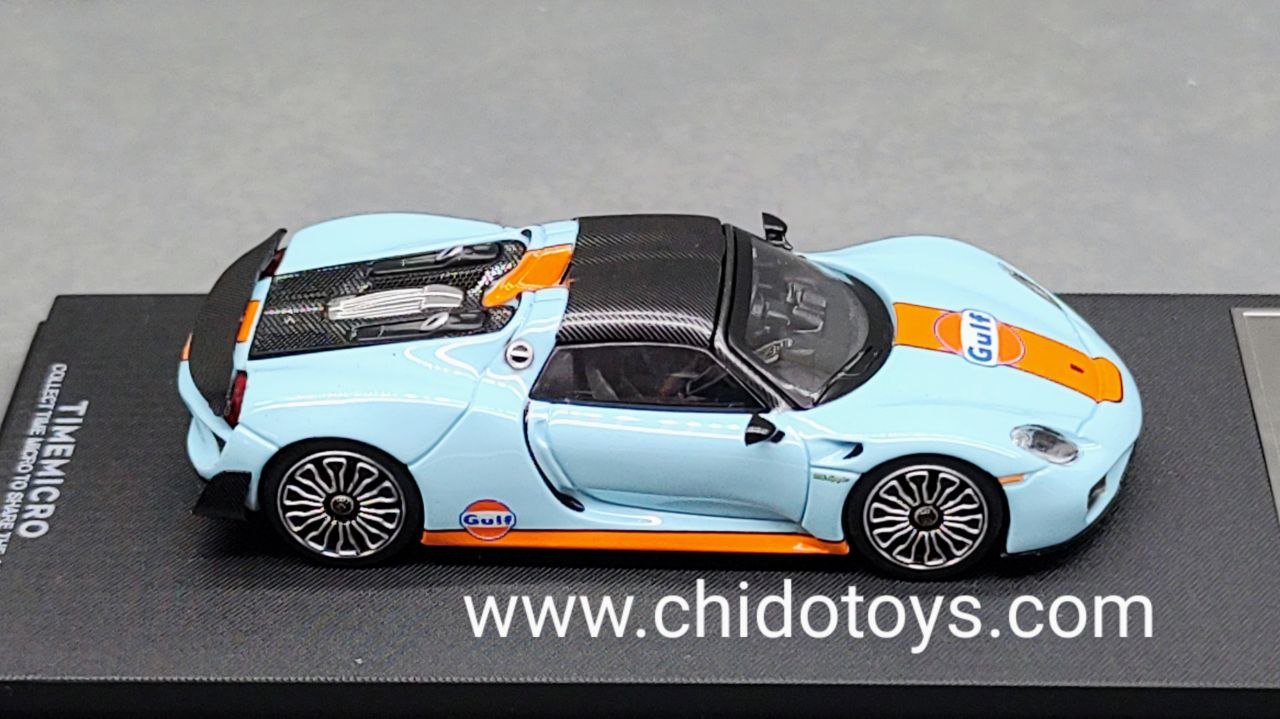 Time Micro Porsche 918 Spyder Gulf 1:64 con capelo y figurilla - Chido Toys