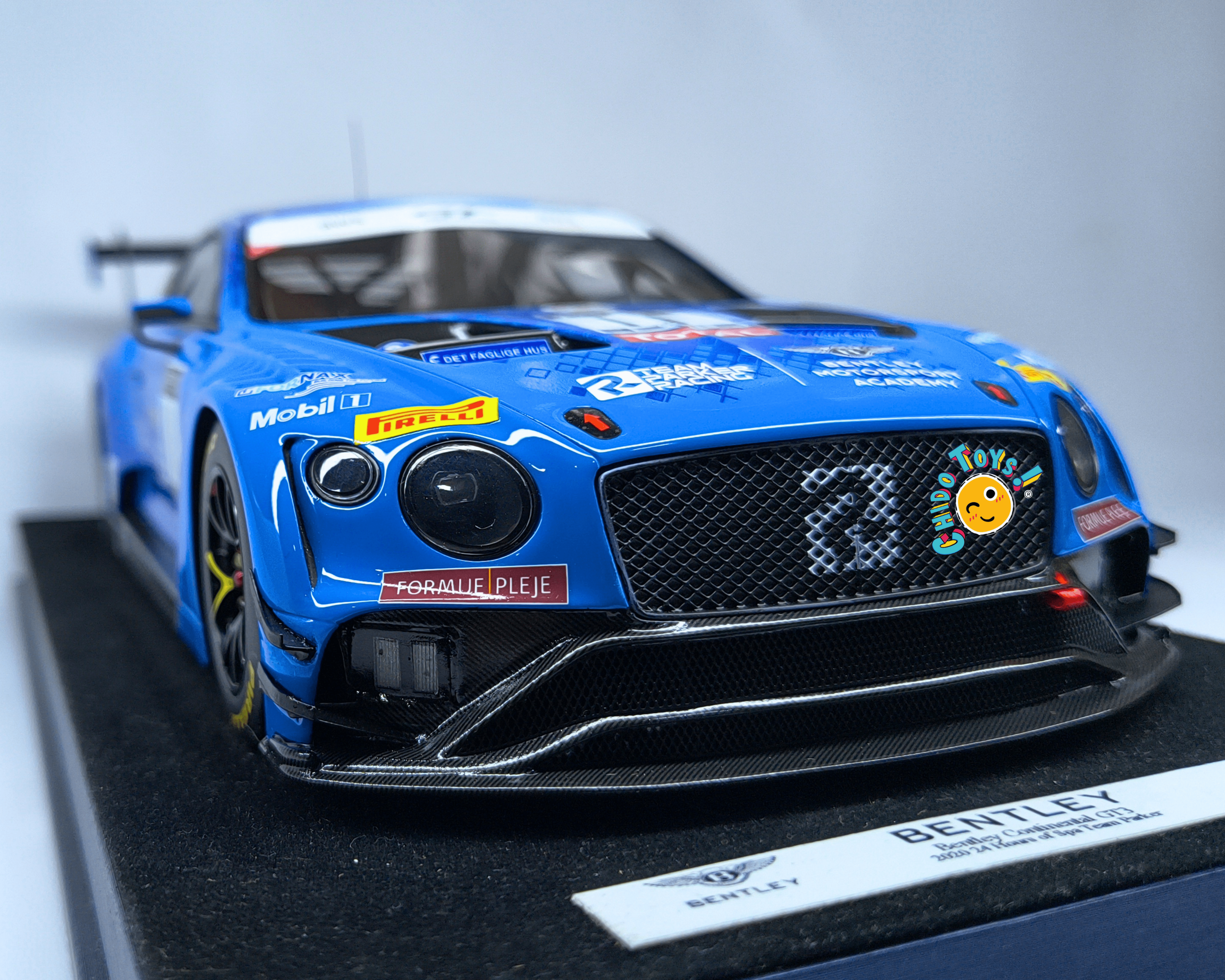 Top Speed Bentley Continental GT3 2020 Spa 1:18 azul racing resina - Chido Toys