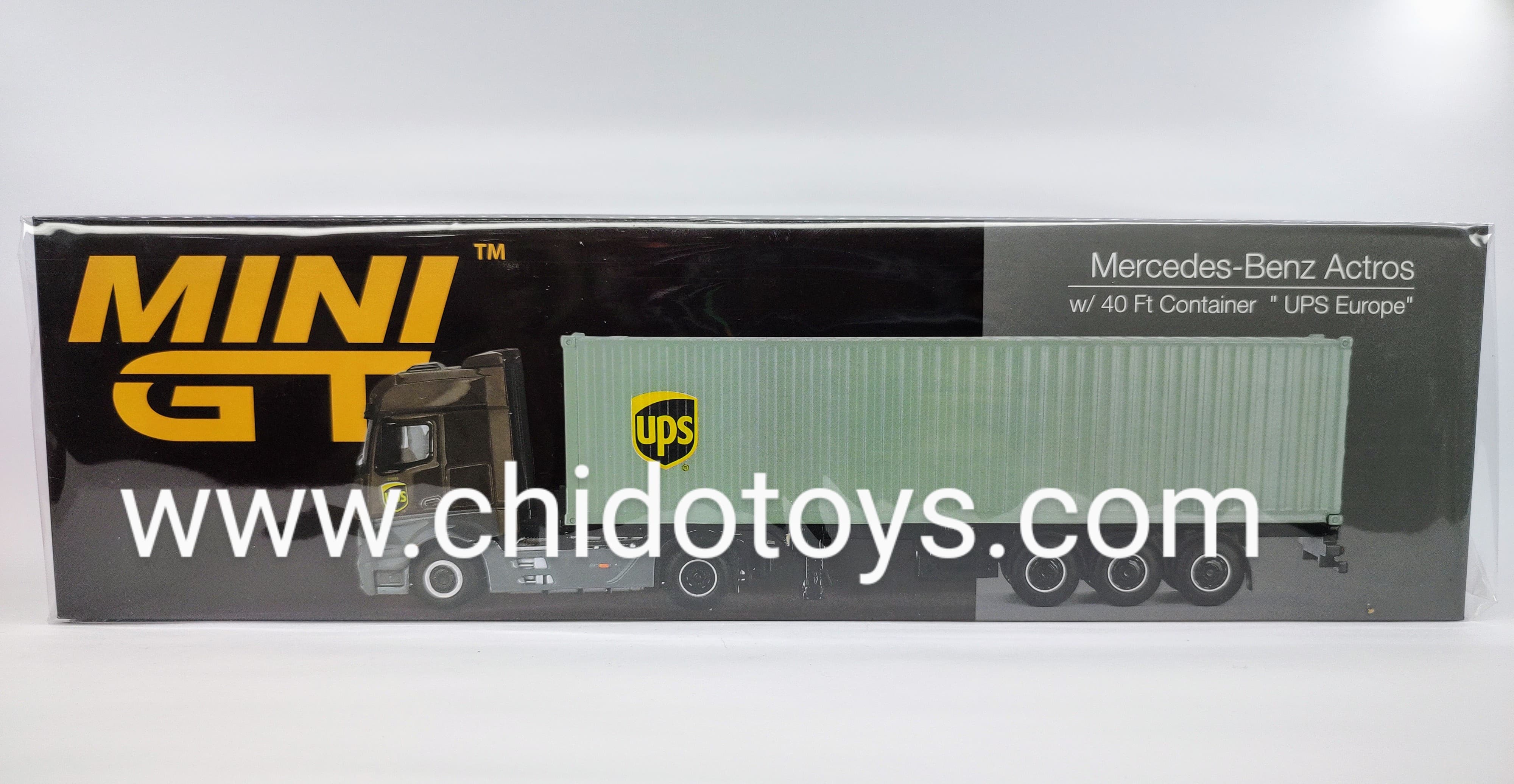 Tráiler a escala marca Mini GT, Modelo Mercedes Benz Actros W40 UPS - Chido Toys