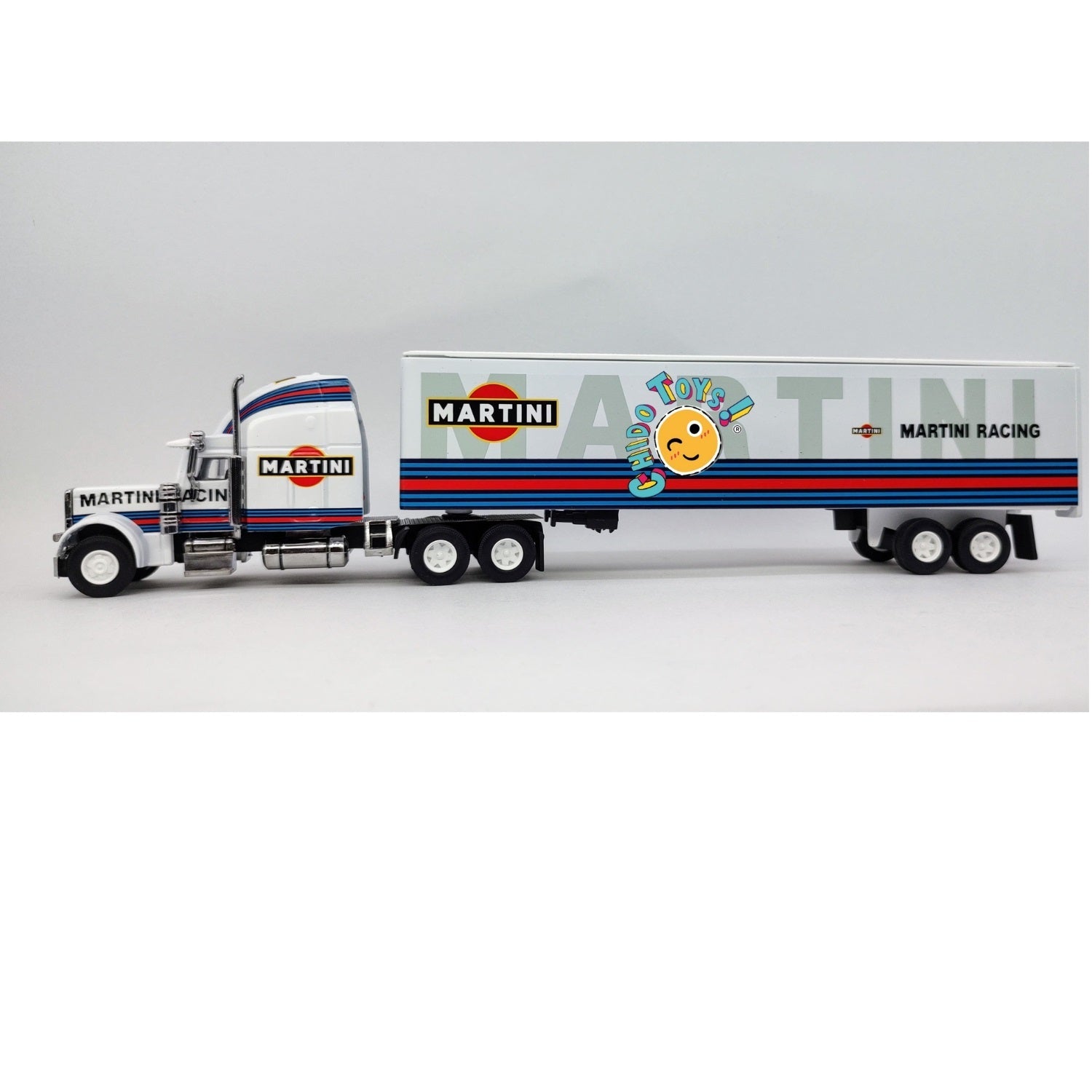 Trailer Martini 1:64 by Flame – Funcionalidad y Estilo en Miniatura - Chido Toys