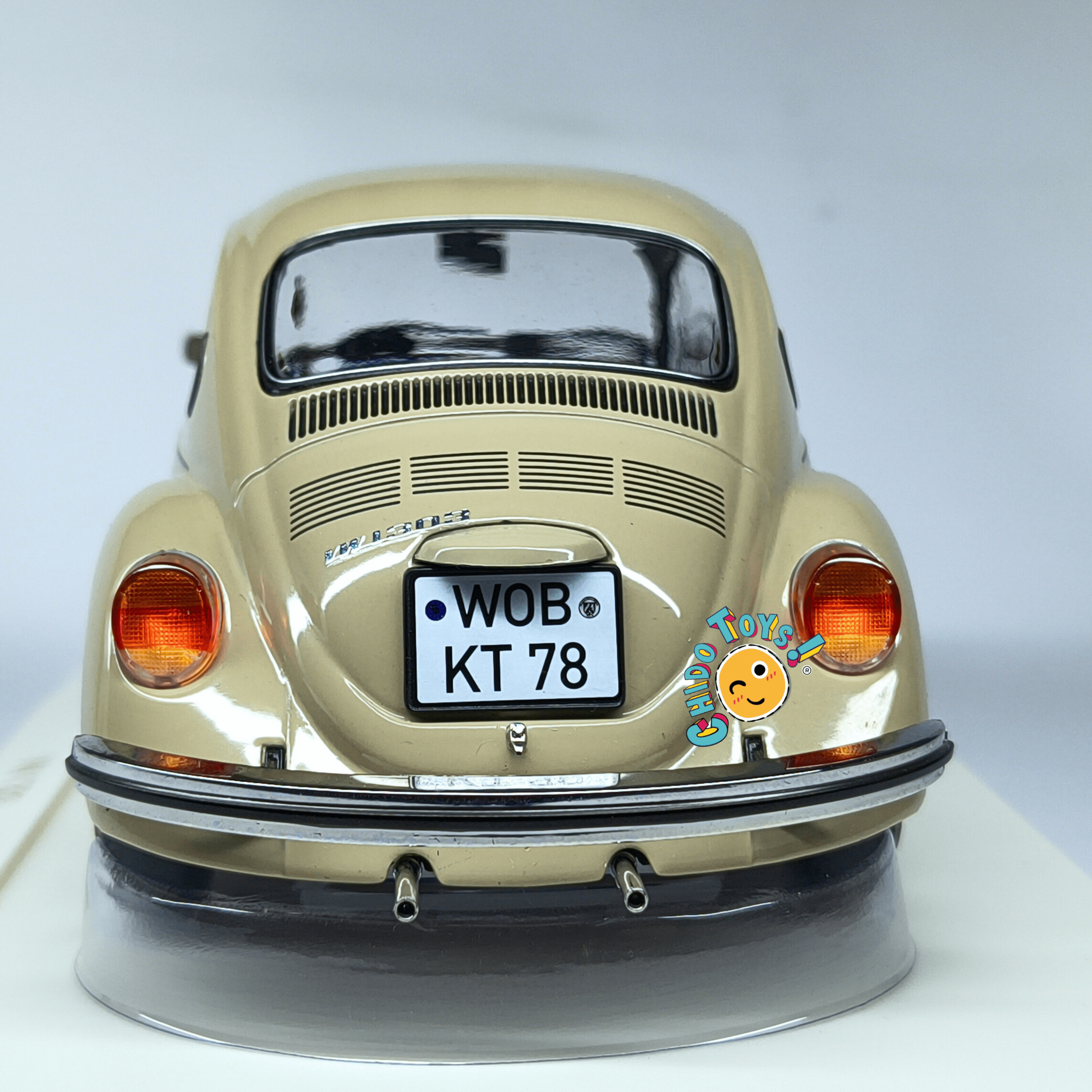 Volkswagen Beetle 1303 Norev 1:18 beige clásico - Chido Toys