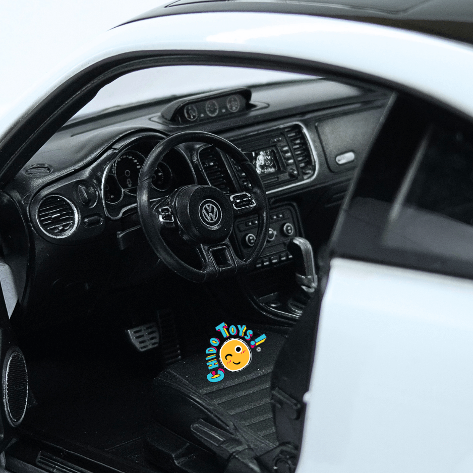 Welly Volkswagen New Beetle 2012 1:18 blanco - Chido Toys