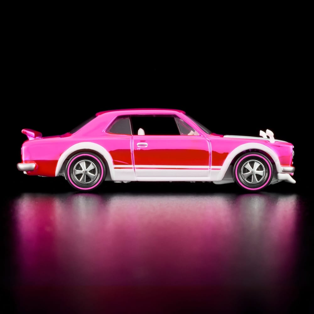 Hot Wheels RLC 1972 Skyline H/T 2000GT-R 1:64 Spectraflame Pink