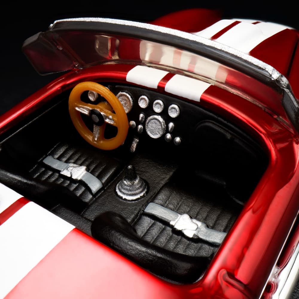 Hot Wheels RLC 1965 Shelby Cobra 427 S/C 1:64 Spectraflame Red con cofre abatible