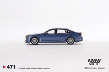 Cargar imagen en el visor de la galería, Auto a escala Mini GT, Modelo BMW Alpina B7 xDrive Alpina Blue Metallic
