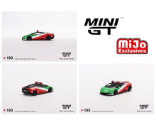 Cargar imagen en el visor de la galería, Auto a escala marca Mini GT Lamborghini Huracán EVO Bologna Airport 2020
