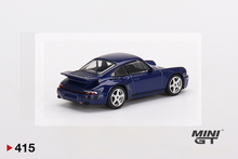 Cargar imagen en el visor de la galería, Auto a esala marca Mini GT Modelo RUF CTR Aniversario Azul oscuro
