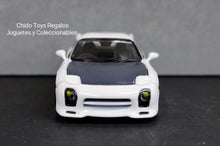Cargar imagen en el visor de la galería, Auto a escala marca TARMAC, modelo Mazda RX-3S
