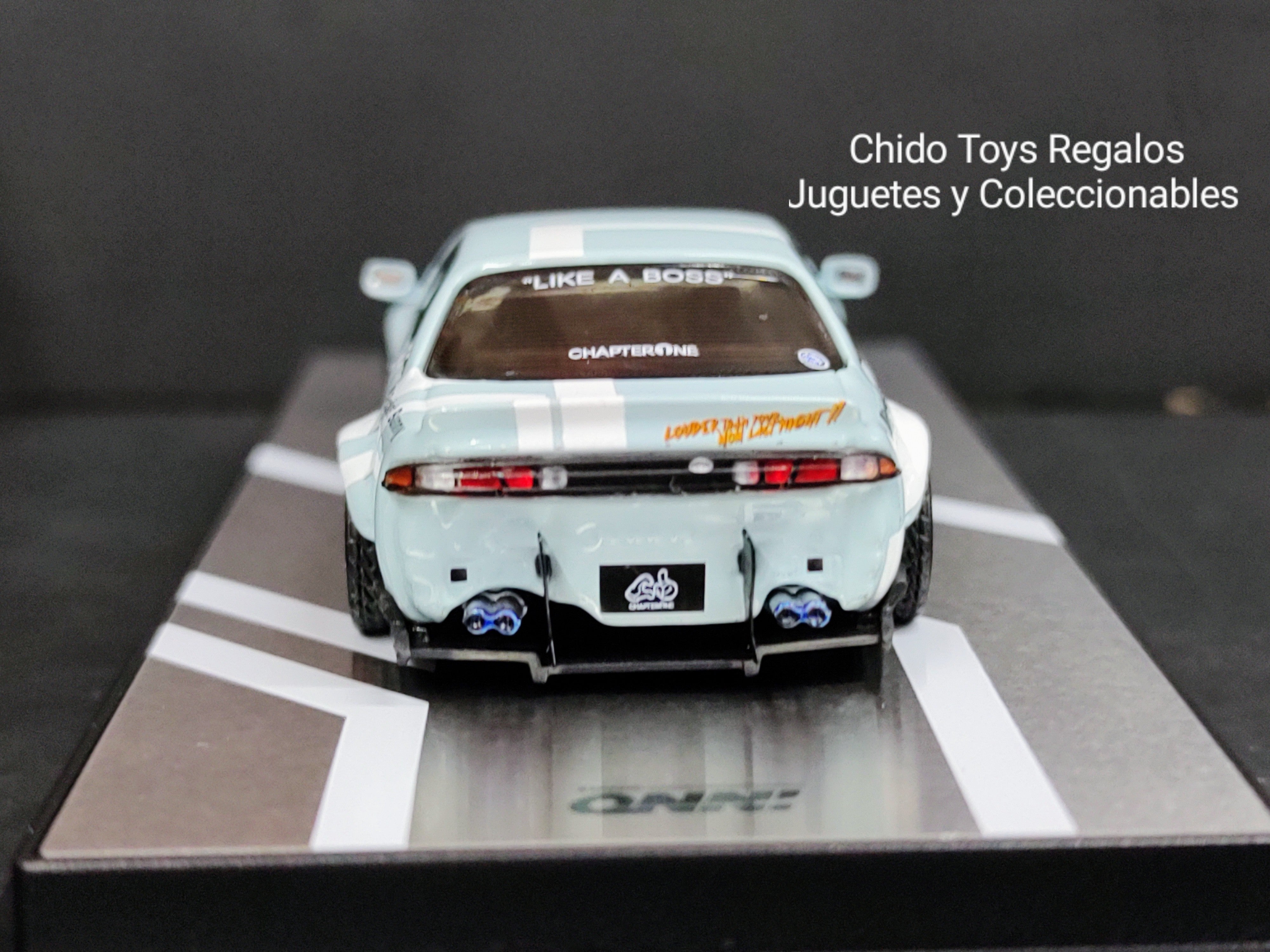 Auto a escala marca Inno64, modelo Nissan Silvia S14, edad 14+ - Chido Toys