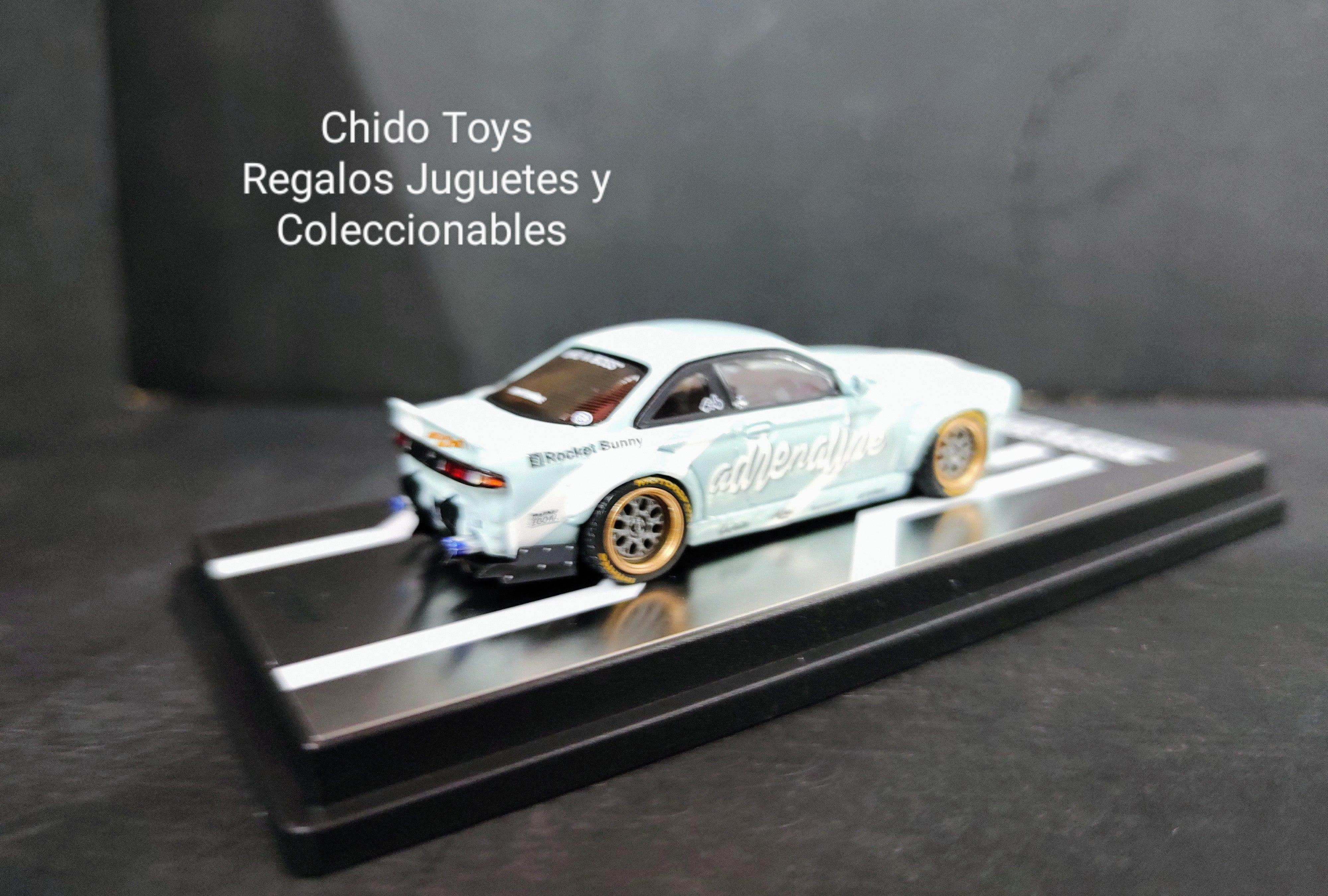 Auto a escala marca Inno64, modelo Nissan Silvia S14, edad 14+ - Chido Toys