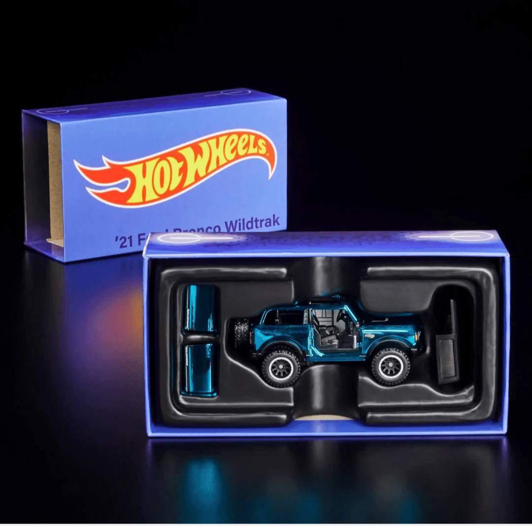 Hot Wheels Ford Bronco Wildtrak ’21 Elite 64 1:64 azul metálico - Chido Toys