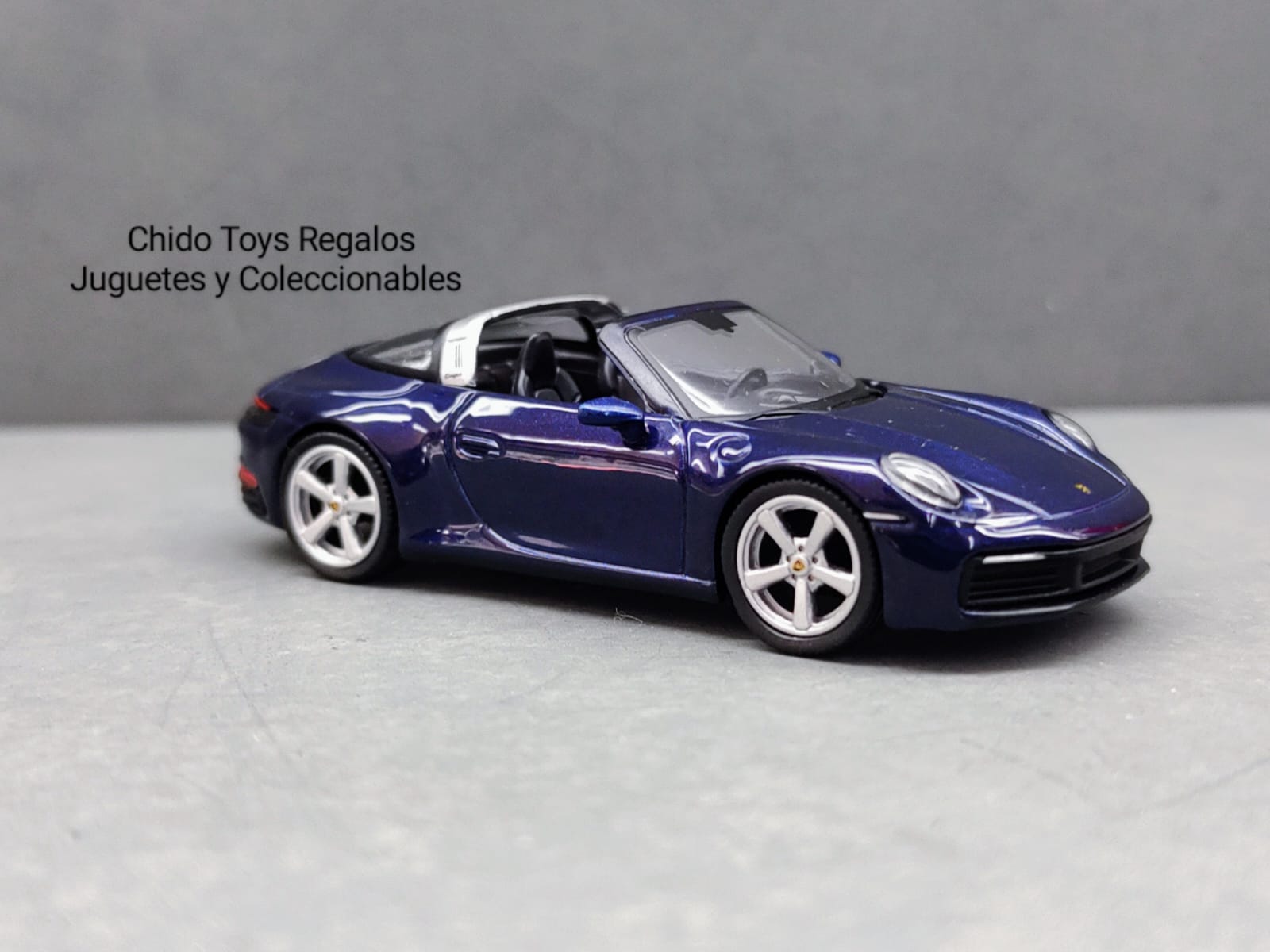 Mini GT Porsche 911 Targa 4S 1:64 Gentian Blue MiJo - Chido Toys