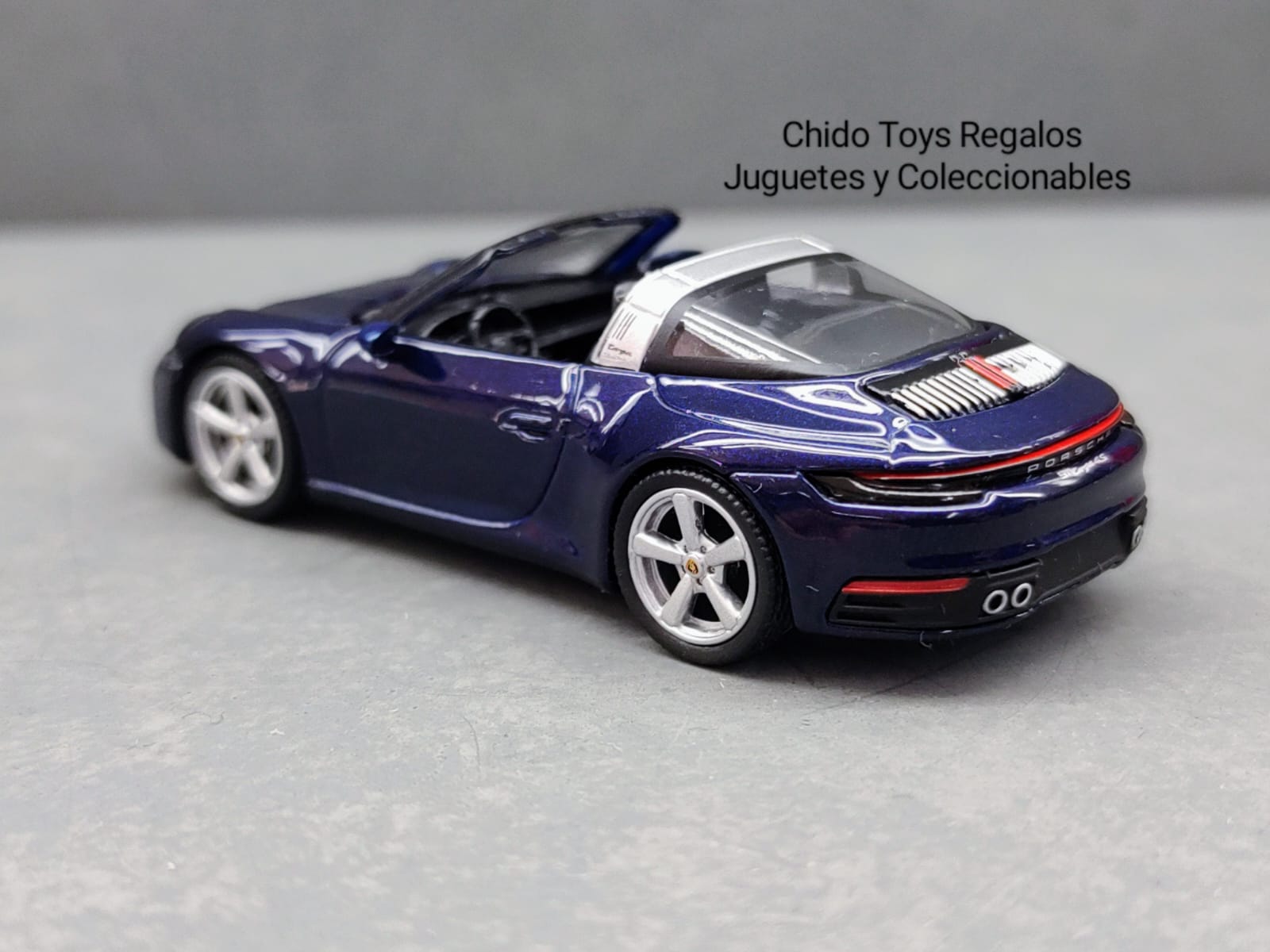Mini GT Porsche 911 Targa 4S 1:64 Gentian Blue MiJo - Chido Toys